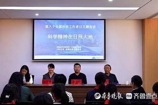 张文逸：命中三分后用怒吼宣泄此前的压抑 从防守做起有机会就投